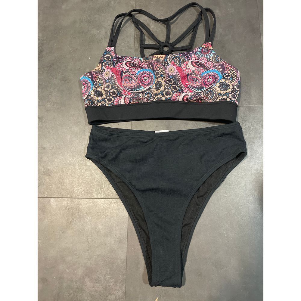 Multicolor, two-piece swimwear size medium A-28